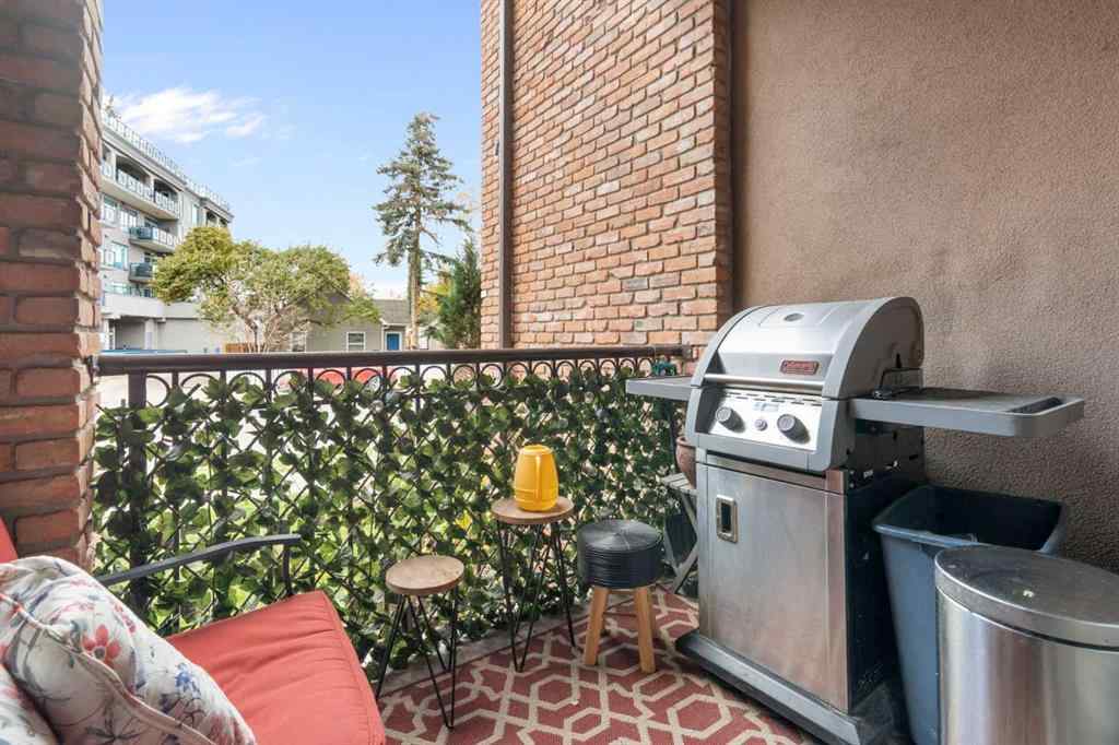 MLS® A2263780 - Unit #102 1407 Kensington Close NW in Hillhurst Calgary, Residential