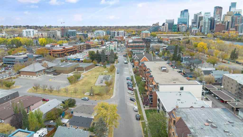 MLS® A2263780 - Unit #102 1407 Kensington Close NW in Hillhurst Calgary, Residential