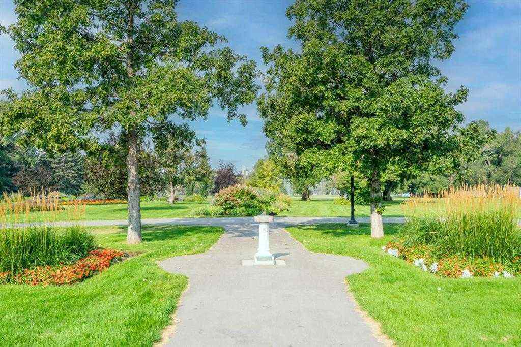 MLS® A2263780 - Unit #102 1407 Kensington Close NW in Hillhurst Calgary, Residential