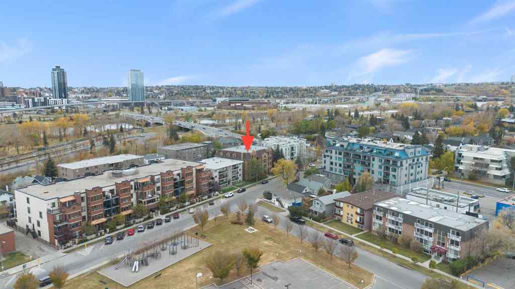 MLS® A2263780 - Unit #102 1407 Kensington Close NW in Hillhurst Calgary, Residential