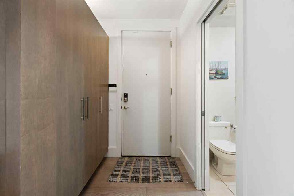 MLS® A2263780 - Unit #102 1407 Kensington Close NW in Hillhurst Calgary, Residential