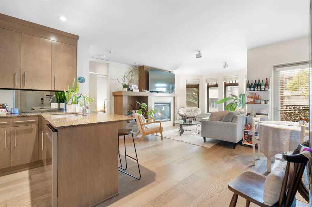 MLS® A2263780 - Unit #102 1407 Kensington Close NW in Hillhurst Calgary, Residential