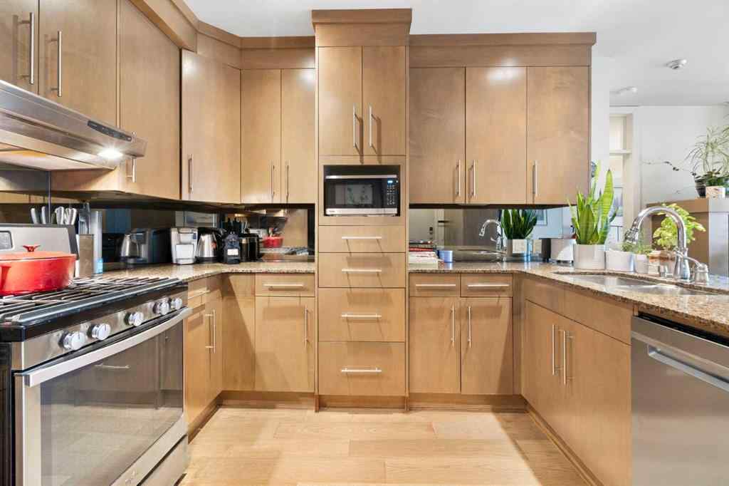 MLS® A2263780 - Unit #102 1407 Kensington Close NW in Hillhurst Calgary, Residential