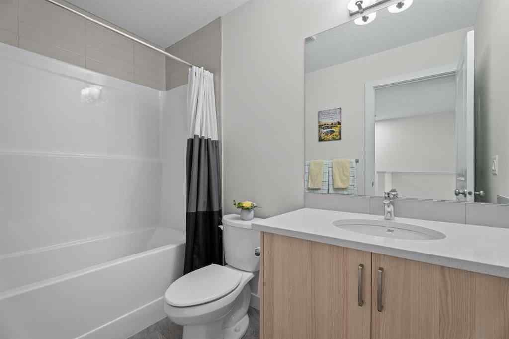 MLS® A2263783 - 122 South Shore Court  in South Shores Chestermere, Residential