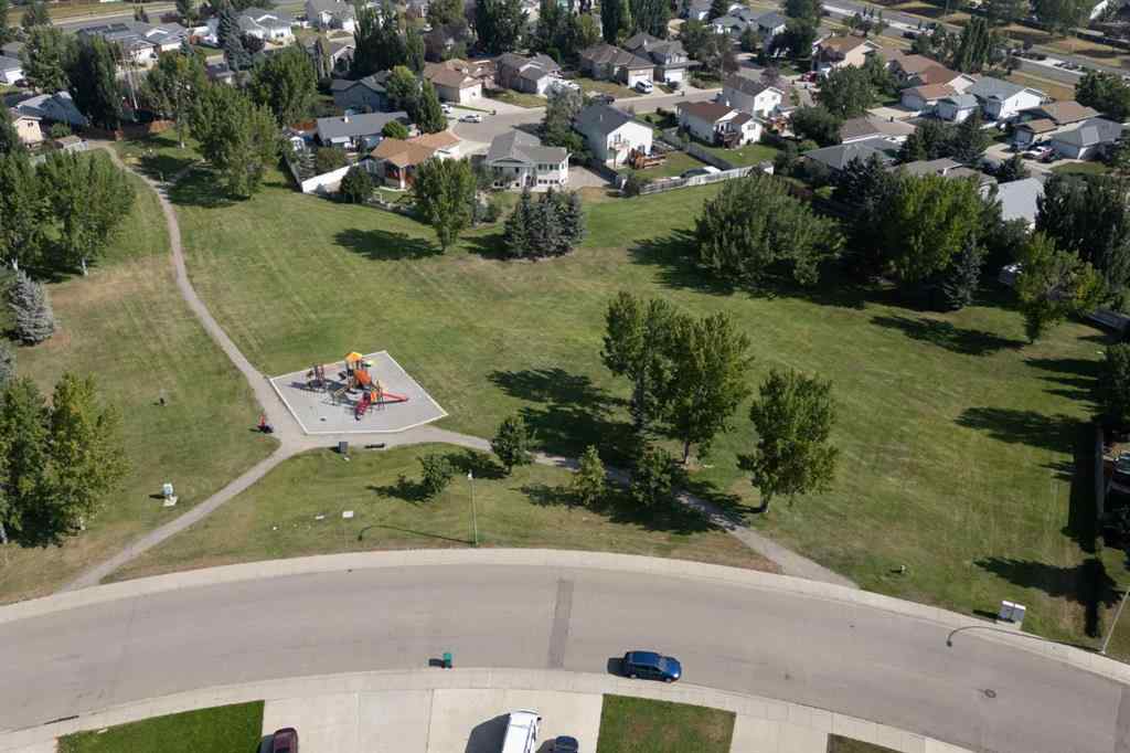 MLS® A2263787 - 30 MT Backus Crescent W in Mountain Heights Lethbridge, Residential