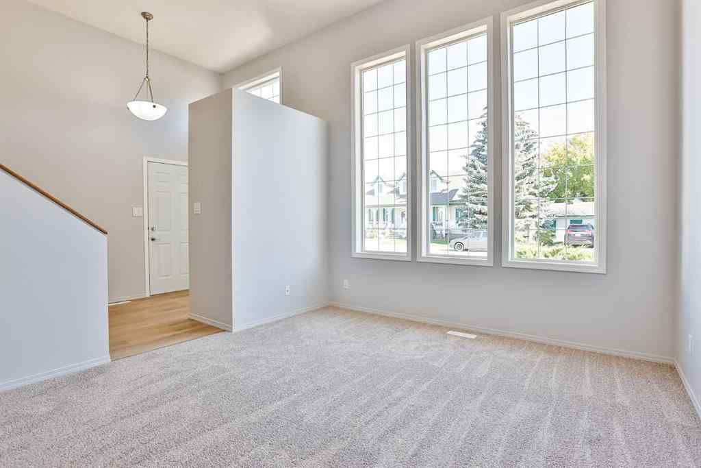 MLS® A2263787 - 30 MT Backus Crescent W in Mountain Heights Lethbridge, Residential