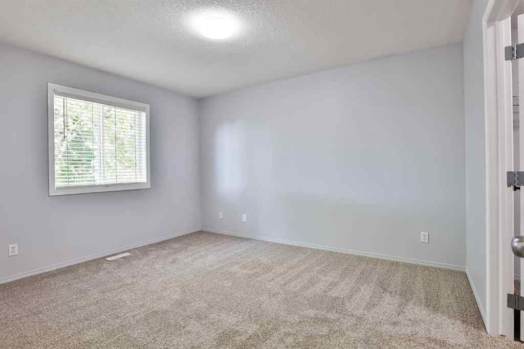 MLS® A2263787 - 30 MT Backus Crescent W in Mountain Heights Lethbridge, Residential