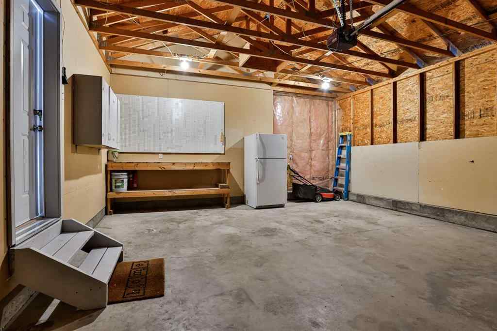 MLS® A2263787 - 30 MT Backus Crescent W in Mountain Heights Lethbridge, Residential