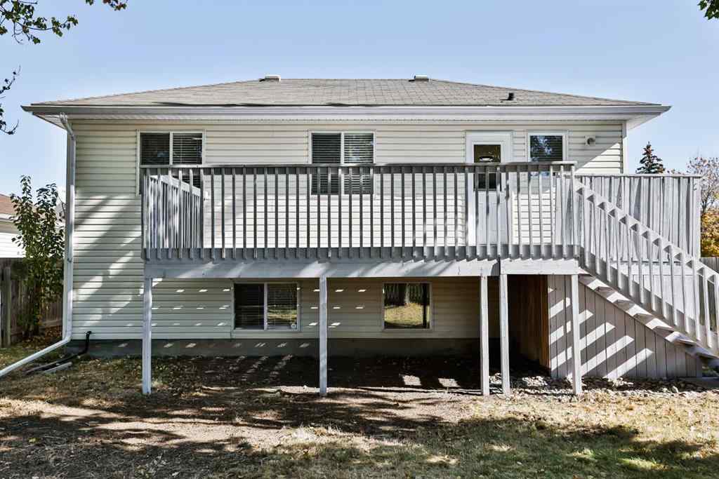 MLS® A2263787 - 30 MT Backus Crescent W in Mountain Heights Lethbridge, Residential