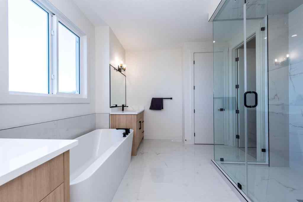 MLS® A2263792 - 77 Waterford Crescent  in Waterford Chestermere, Residential