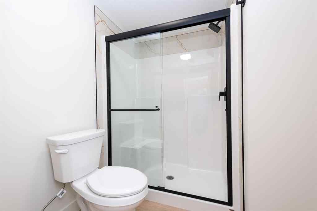 MLS® A2263792 - 77 Waterford Crescent  in Waterford Chestermere, Residential