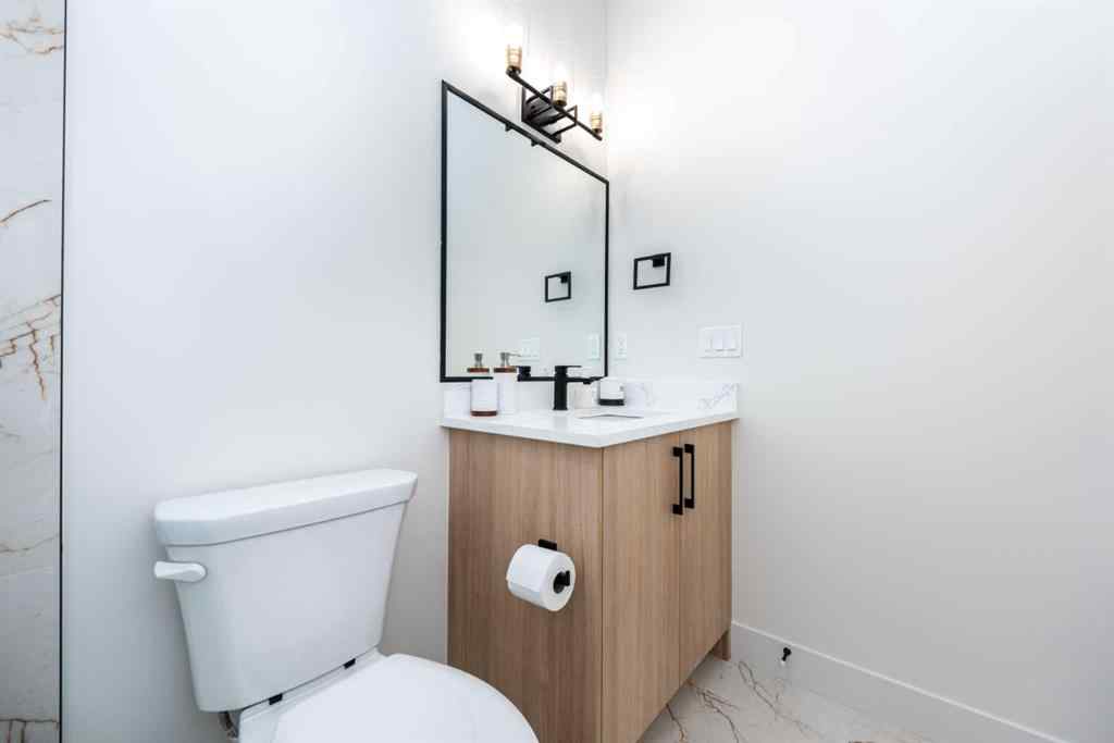 MLS® A2263792 - 77 Waterford Crescent  in Waterford Chestermere, Residential