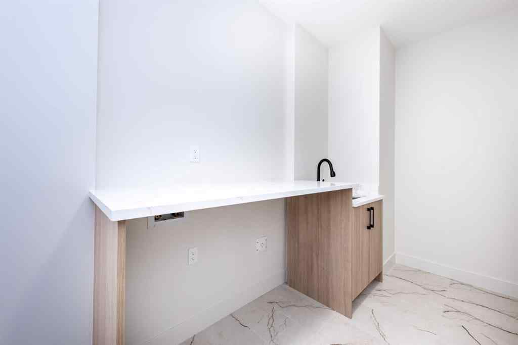 MLS® A2263792 - 77 Waterford Crescent  in Waterford Chestermere, Residential