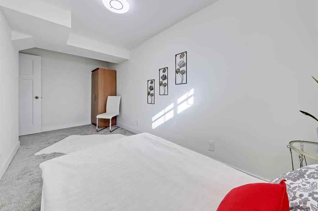 MLS® A2263796 - 5219 Valiant Drive NW in Varsity Calgary, Residential