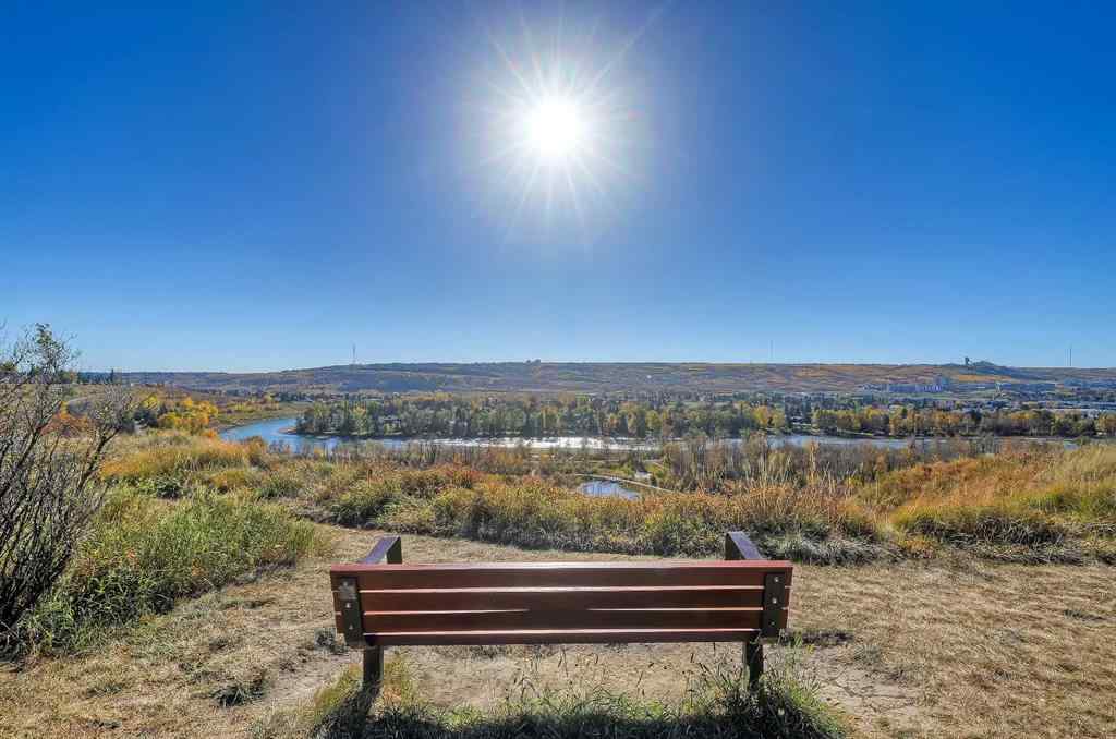 MLS® A2263796 - 5219 Valiant Drive NW in Varsity Calgary, Residential