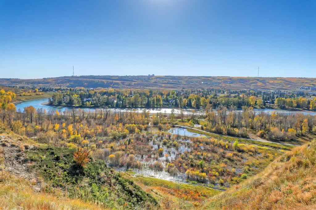 MLS® A2263796 - 5219 Valiant Drive NW in Varsity Calgary, Residential