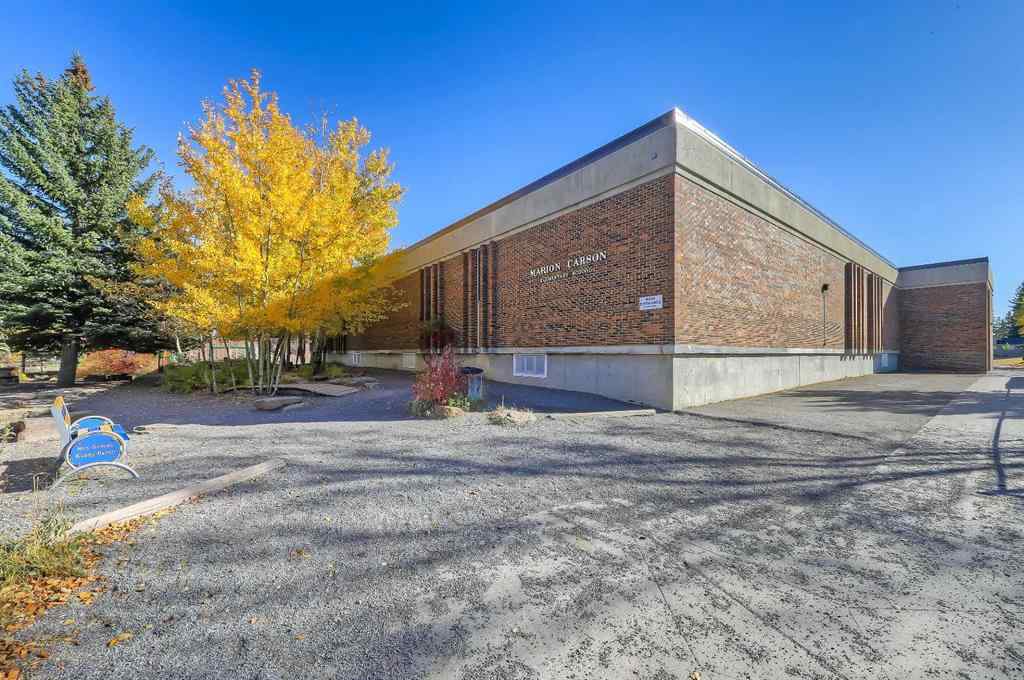 MLS® A2263796 - 5219 Valiant Drive NW in Varsity Calgary, Residential