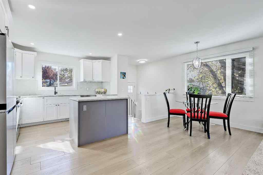 MLS® A2263796 - 5219 Valiant Drive NW in Varsity Calgary, Residential