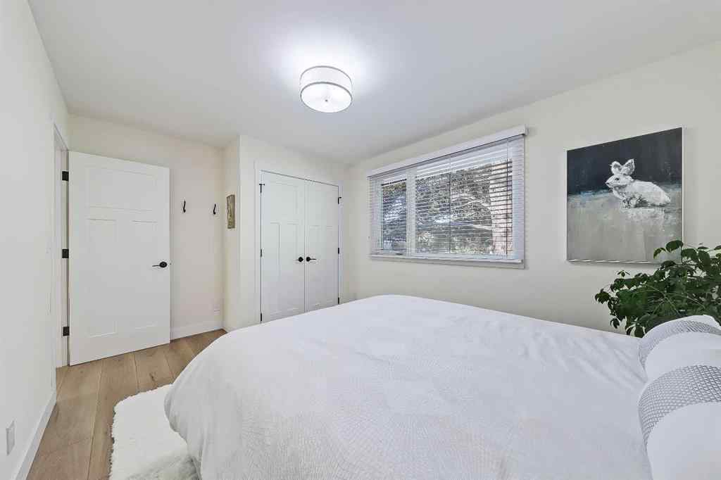 MLS® A2263796 - 5219 Valiant Drive NW in Varsity Calgary, Residential