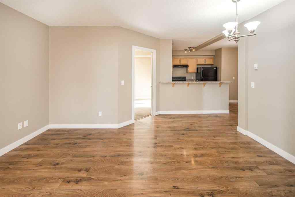 MLS® A2263797 - Unit #103 2419 Centre Street NW in Tuxedo Park Calgary, Residential