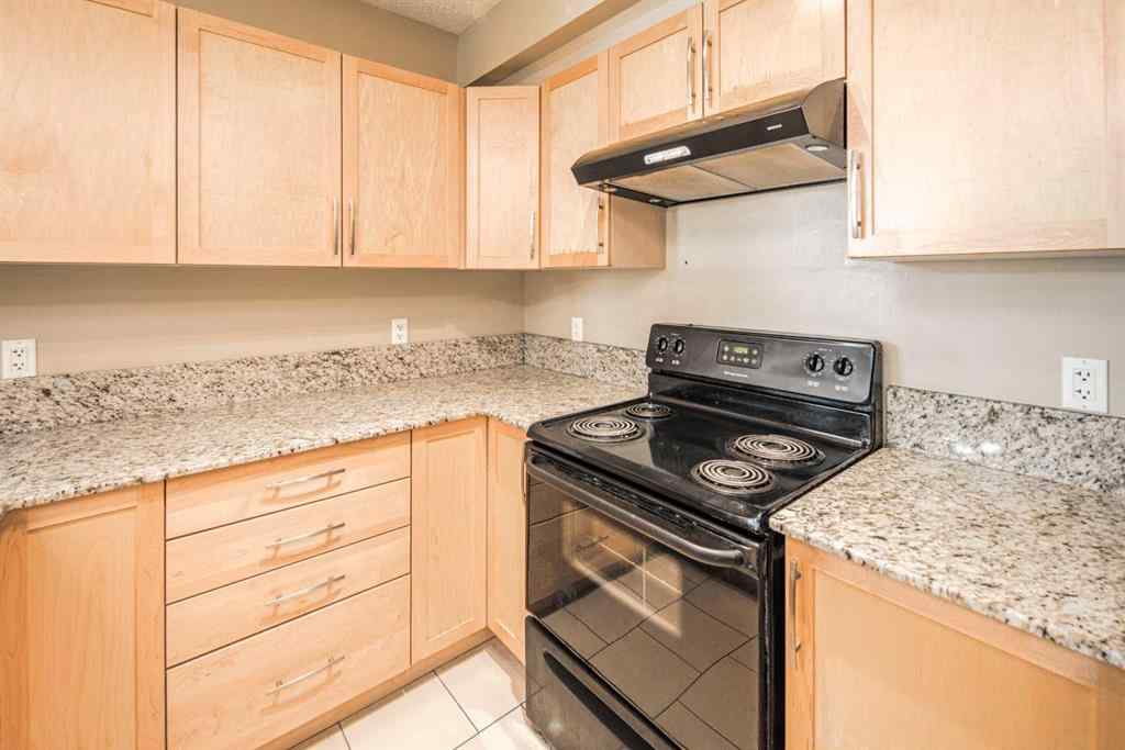 MLS® A2263797 - Unit #103 2419 Centre Street NW in Tuxedo Park Calgary, Residential