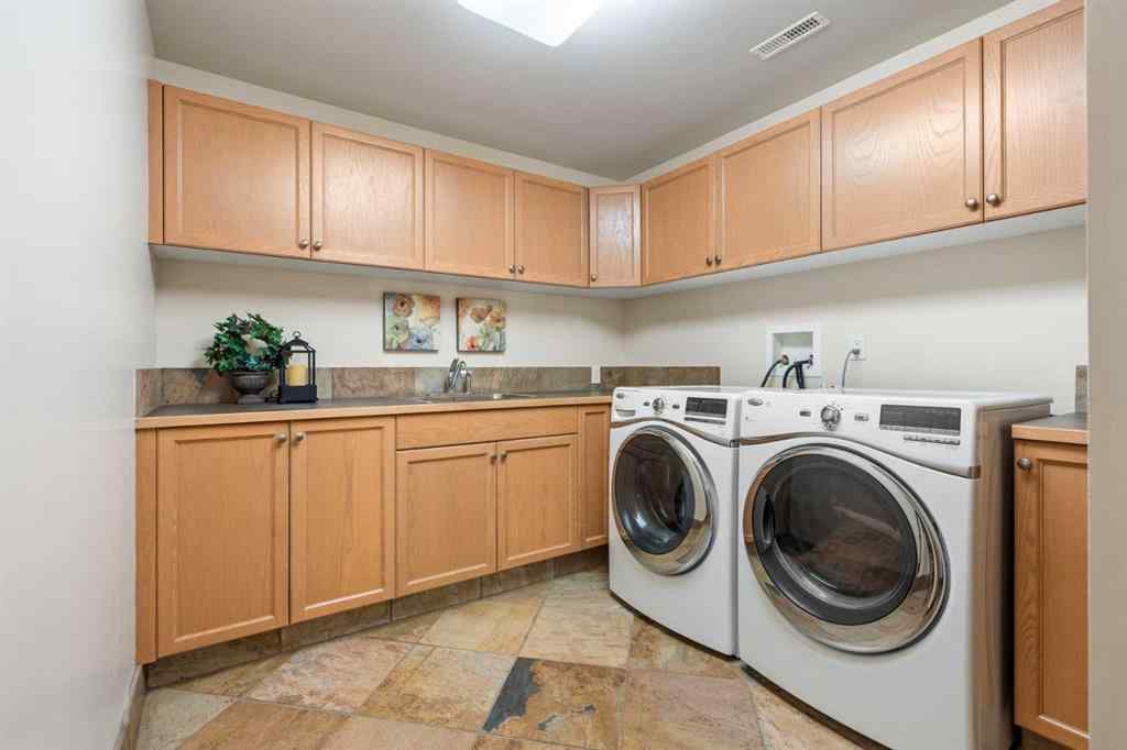 MLS® A2263798 - 27 Pinnacle Ridge Drive SW in Pinnacle Ridge Rural Rocky View County, Residential