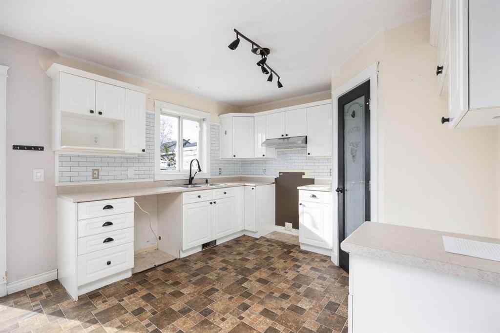 MLS® A2263801 - 109 Coles Bay  in Timberlea Fort McMurray, Residential