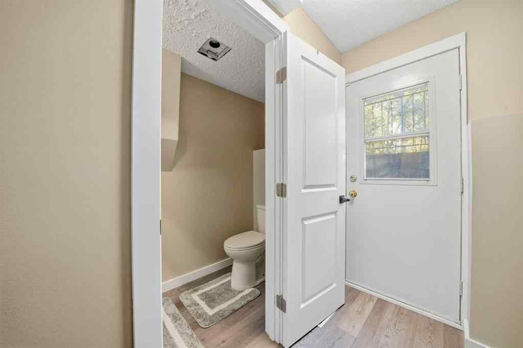 MLS® A2263803 - 21 Cunningham Crescent  in Clearview Meadows Red Deer, Residential