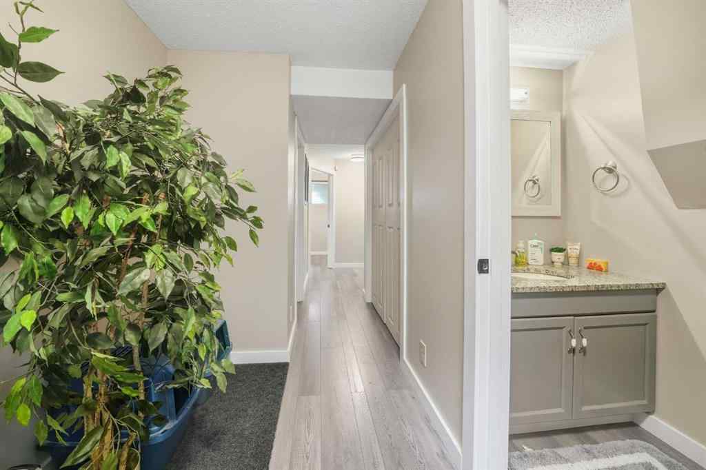 MLS® A2263803 - 21 Cunningham Crescent  in Clearview Meadows Red Deer, Residential
