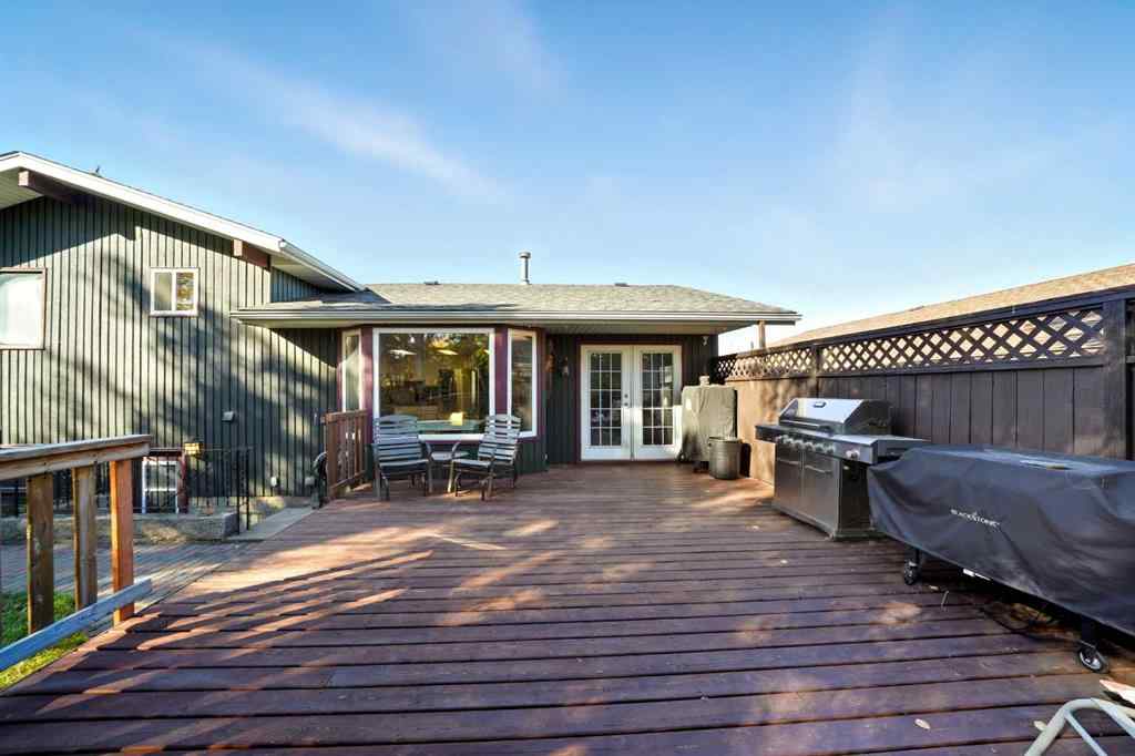 MLS® A2263803 - 21 Cunningham Crescent  in Clearview Meadows Red Deer, Residential