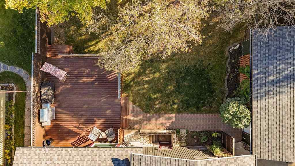 MLS® A2263803 - 21 Cunningham Crescent  in Clearview Meadows Red Deer, Residential