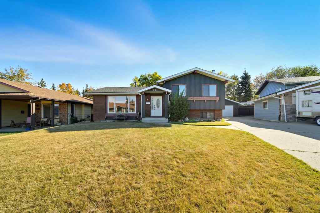 MLS® A2263803 - 21 Cunningham Crescent  in Clearview Meadows Red Deer, Residential