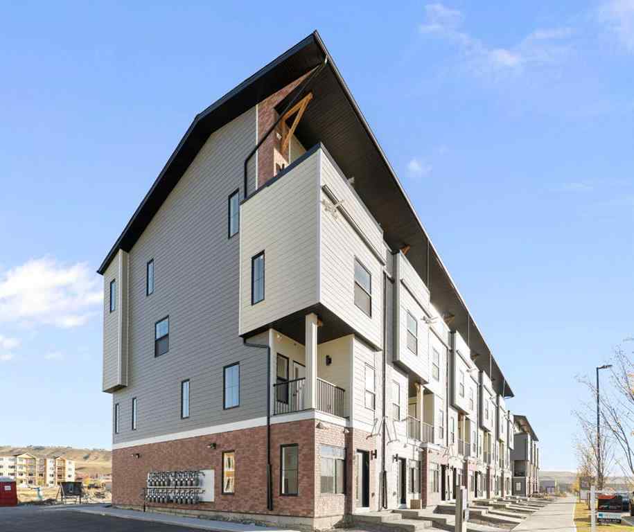 MLS® A2263817 - Unit #101 156 Park Street  in Greystone Cochrane, Residential