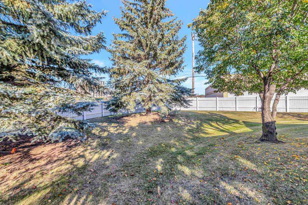 MLS® A2263819 - Unit #22 4201 56 Avenue  in Southridge Lloydminster, Residential