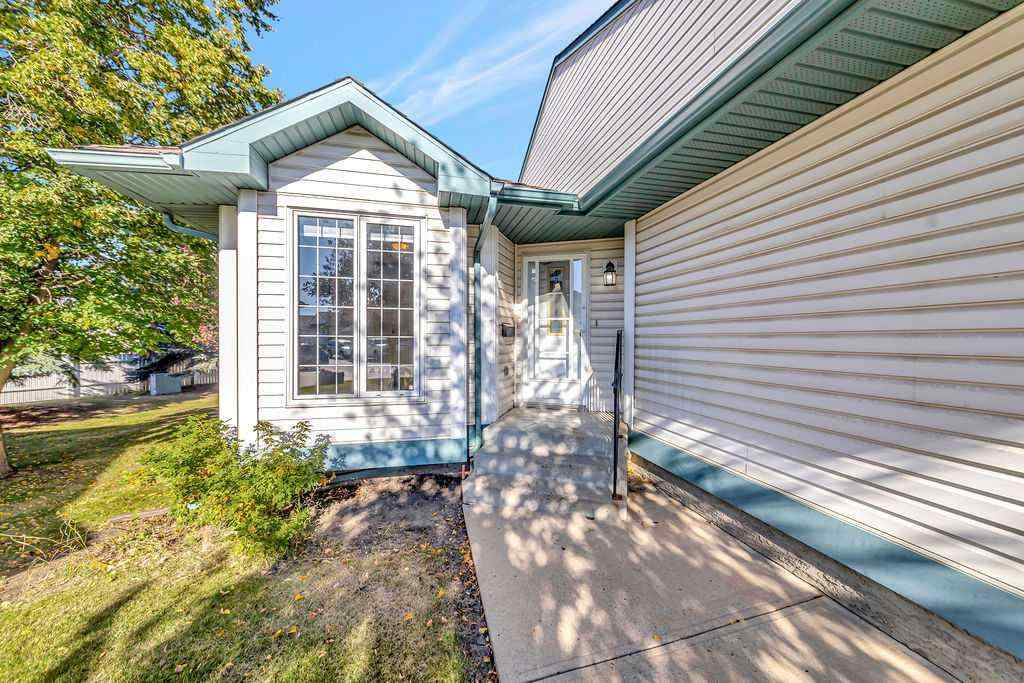 MLS® A2263819 - Unit #22 4201 56 Avenue  in Southridge Lloydminster, Residential