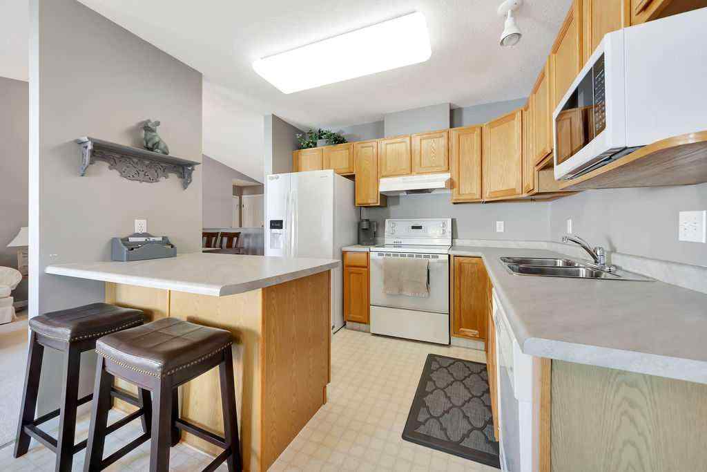 MLS® A2263819 - Unit #22 4201 56 Avenue  in Southridge Lloydminster, Residential