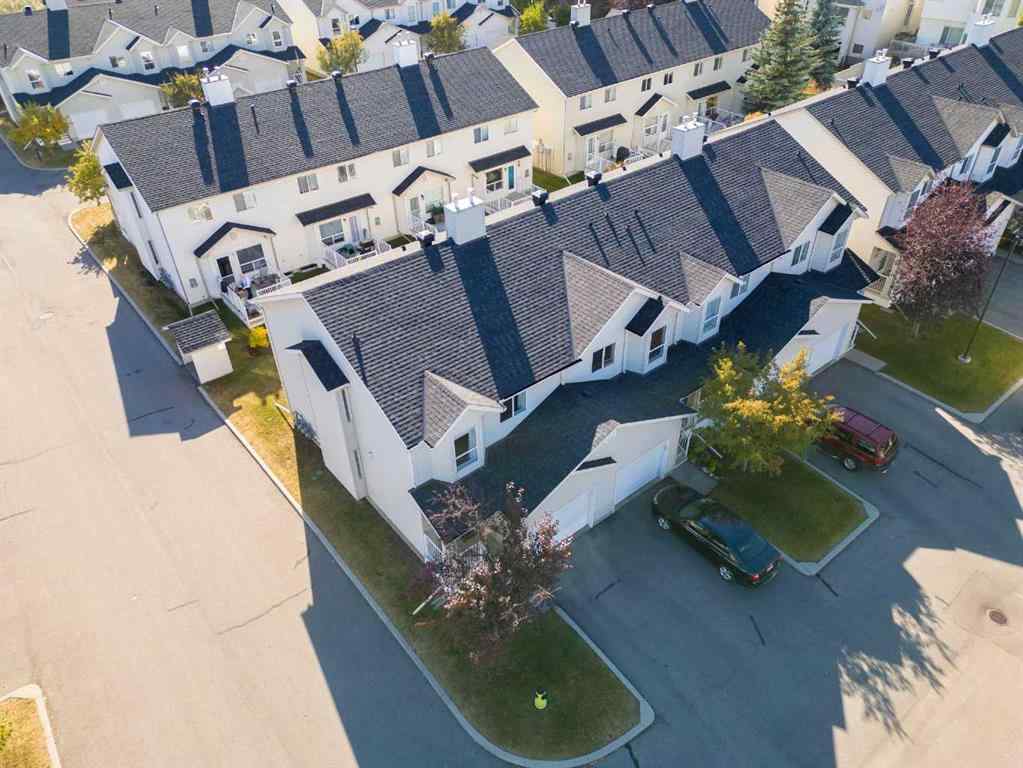 MLS® A2263822 - 185 Mt Douglas Manor SE in McKenzie Lake Calgary, Residential