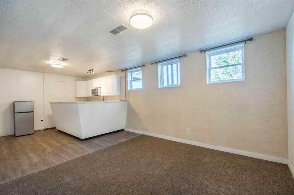 MLS® A2263825 - 5015 51 Street  in Rocky Mtn House Rocky Mountain House, Residential