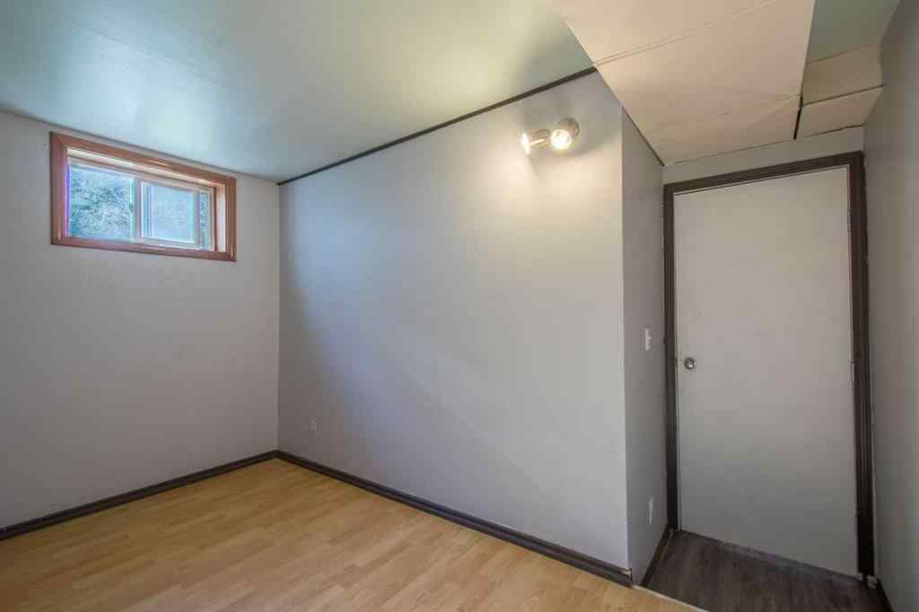 MLS® A2263825 - 5015 51 Street  in Rocky Mtn House Rocky Mountain House, Residential