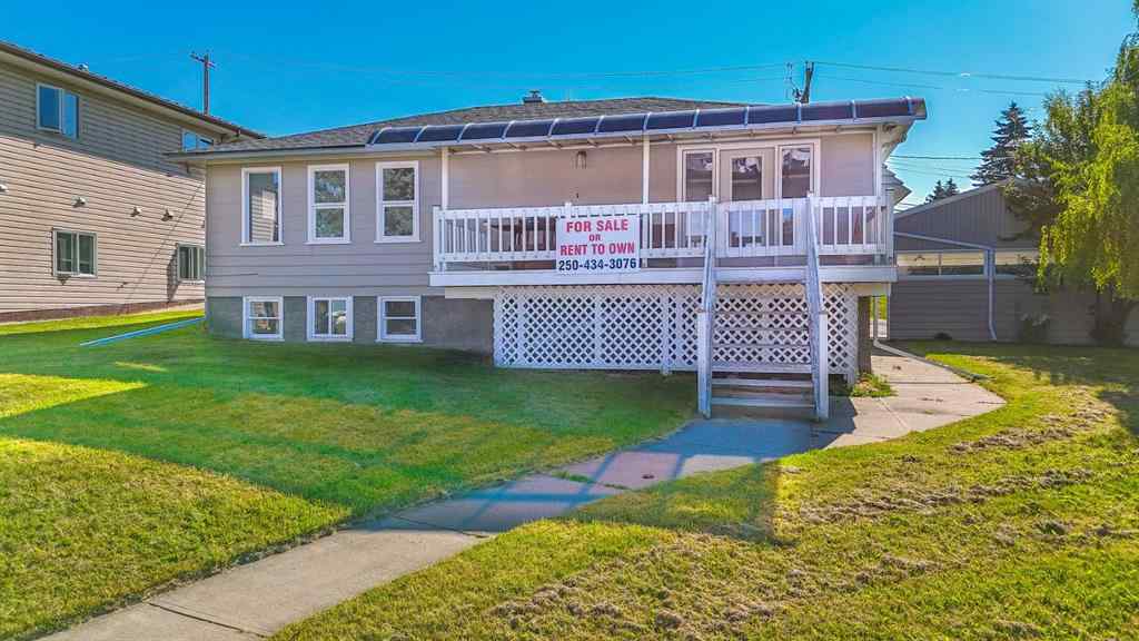 MLS® A2263825 - 5015 51 Street  in Rocky Mtn House Rocky Mountain House, Residential