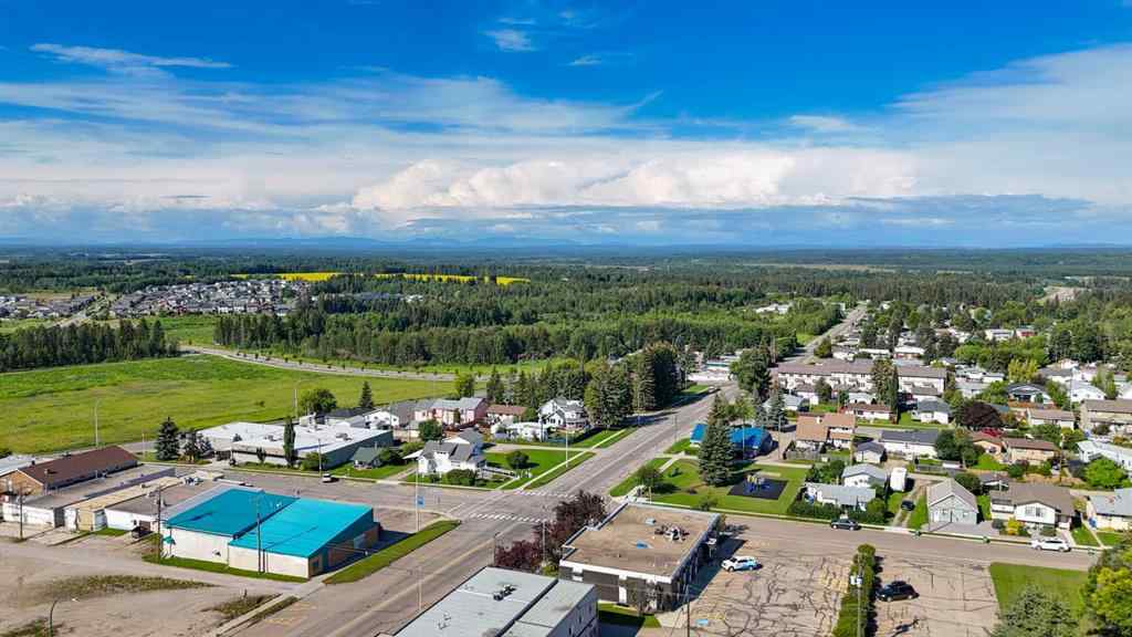 MLS® A2263825 - 5015 51 Street  in Rocky Mtn House Rocky Mountain House, Residential