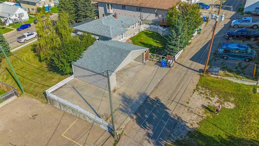 MLS® A2263825 - 5015 51 Street  in Rocky Mtn House Rocky Mountain House, Residential