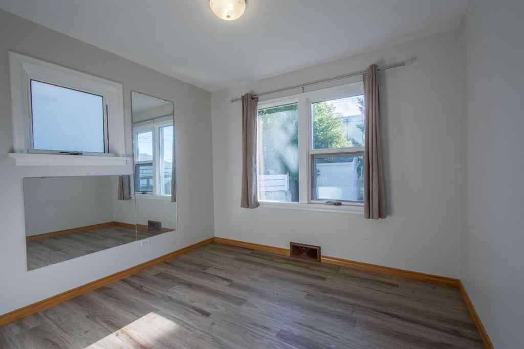 MLS® A2263825 - 5015 51 Street  in Rocky Mtn House Rocky Mountain House, Residential