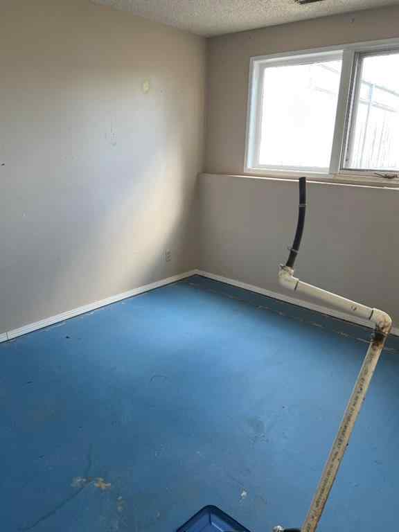 MLS® A2263828 - 5930&5932 Trollinger Street NE in Thorncliffe Calgary, Residential