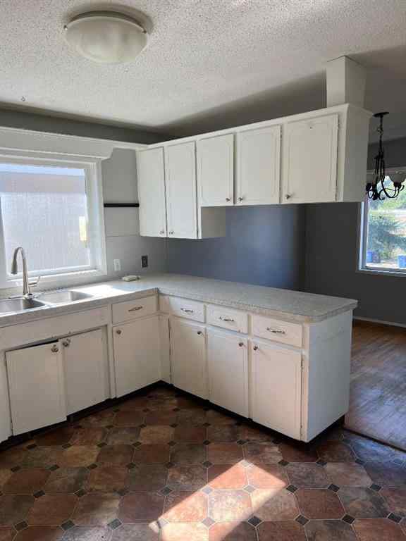 MLS® A2263828 - 5930&5932 Trollinger Street NE in Thorncliffe Calgary, Residential