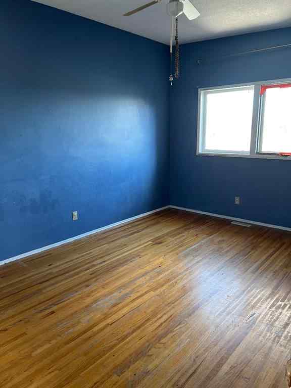 MLS® A2263828 - 5930&5932 Trollinger Street NE in Thorncliffe Calgary, Residential