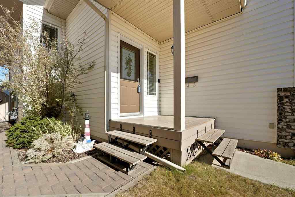 MLS® A2263829 - 39 Duval Crescent  in Davenport Red Deer, Residential