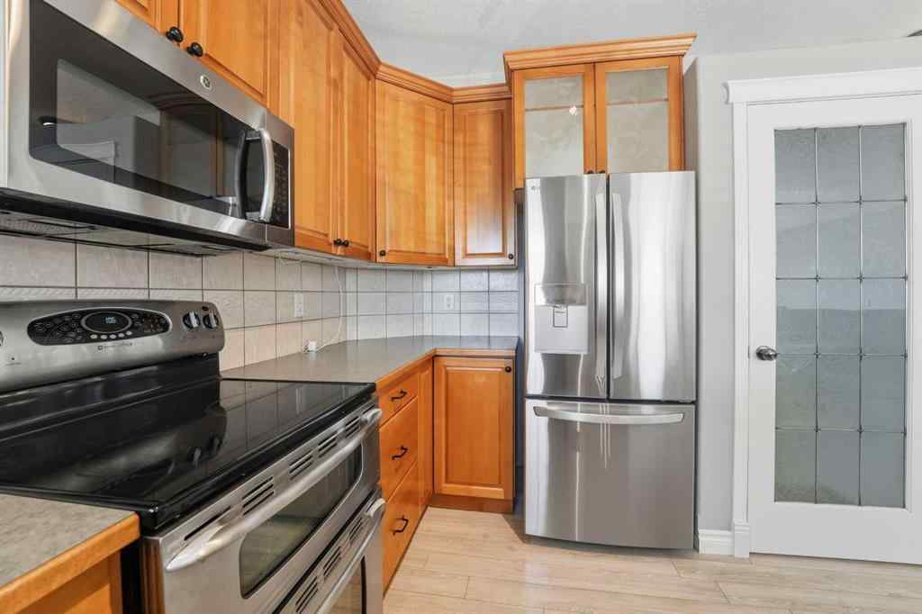 MLS® A2263829 - 39 Duval Crescent  in Davenport Red Deer, Residential