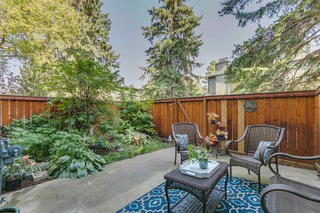 MLS® A2263830 - Unit #11 10030 Oakmoor Way SW in Oakridge Calgary, Residential