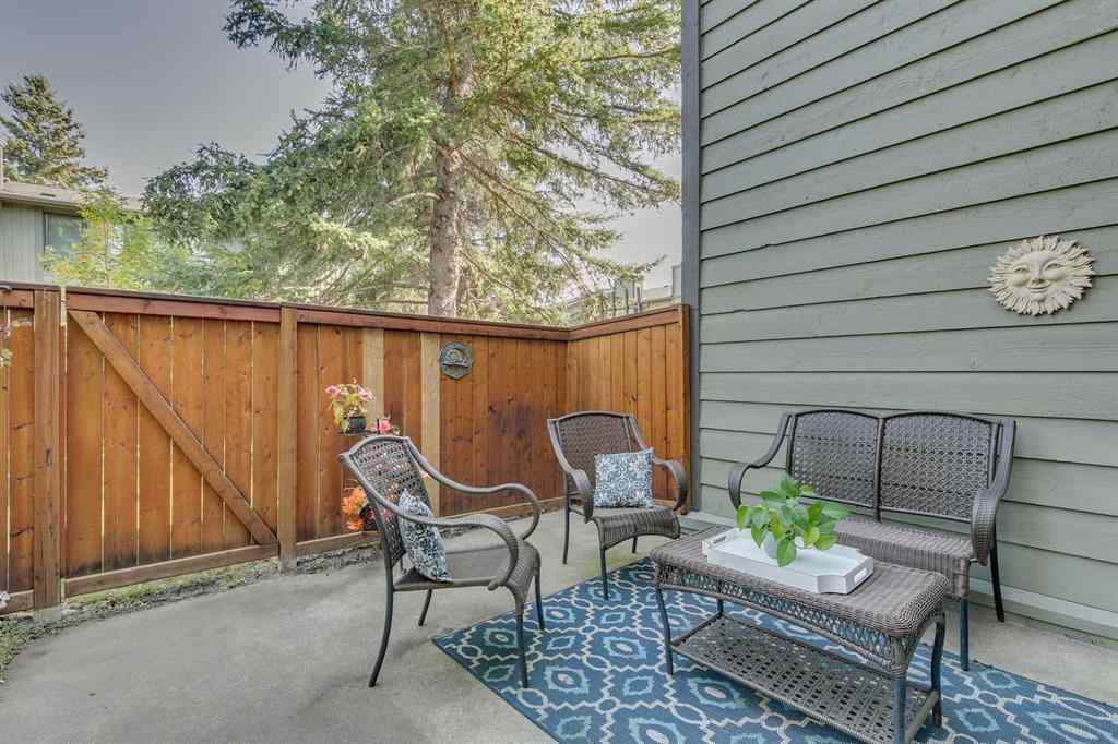 MLS® A2263830 - Unit #11 10030 Oakmoor Way SW in Oakridge Calgary, Residential